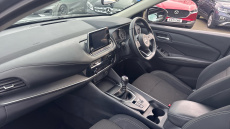 Nissan Qashqai 1.3 DiG-T MH Acenta Premium 5dr Petrol Hatchback